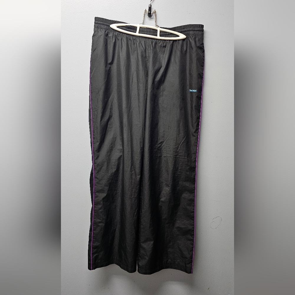 Rebook wind breaker pants